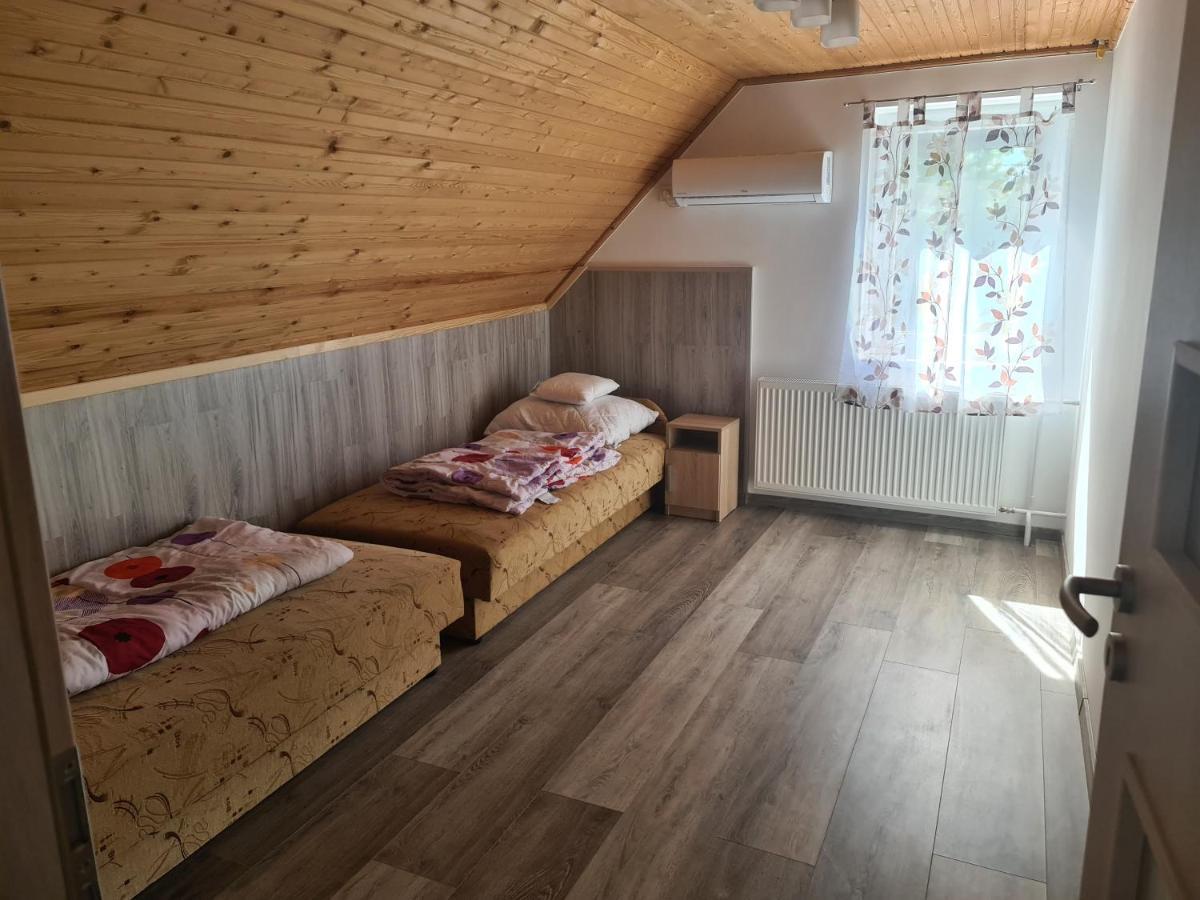 Vaddinszó lak Villa Kiskunmajsa Kültér fotó