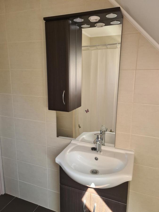 Vaddinszó lak Villa Kiskunmajsa Kültér fotó