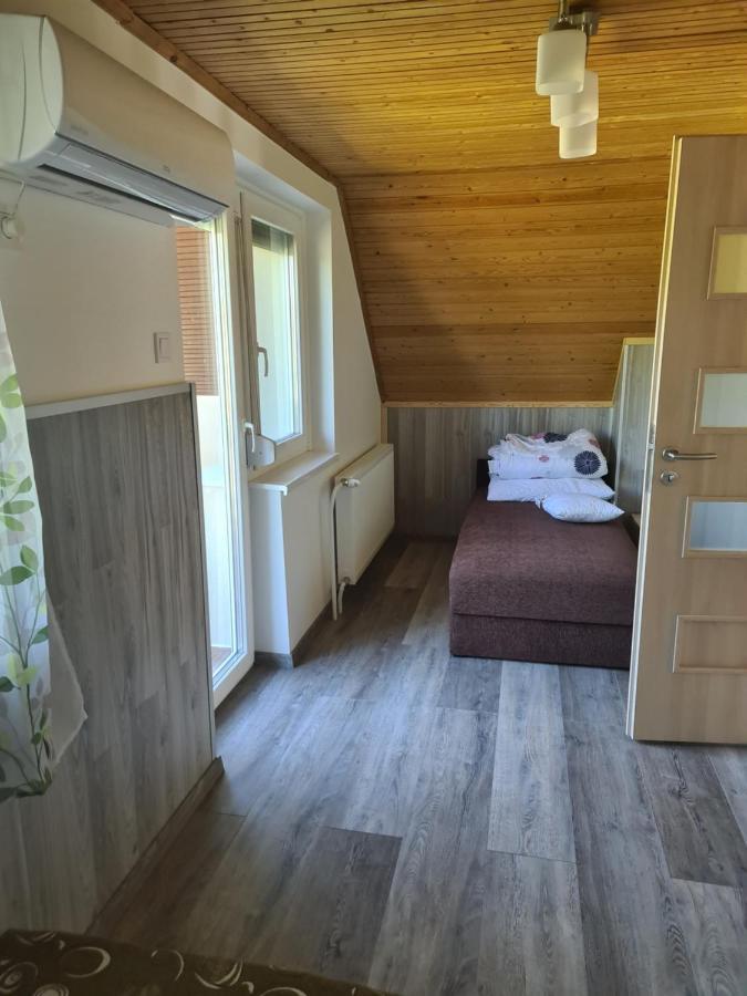 Vaddinszó lak Villa Kiskunmajsa Kültér fotó